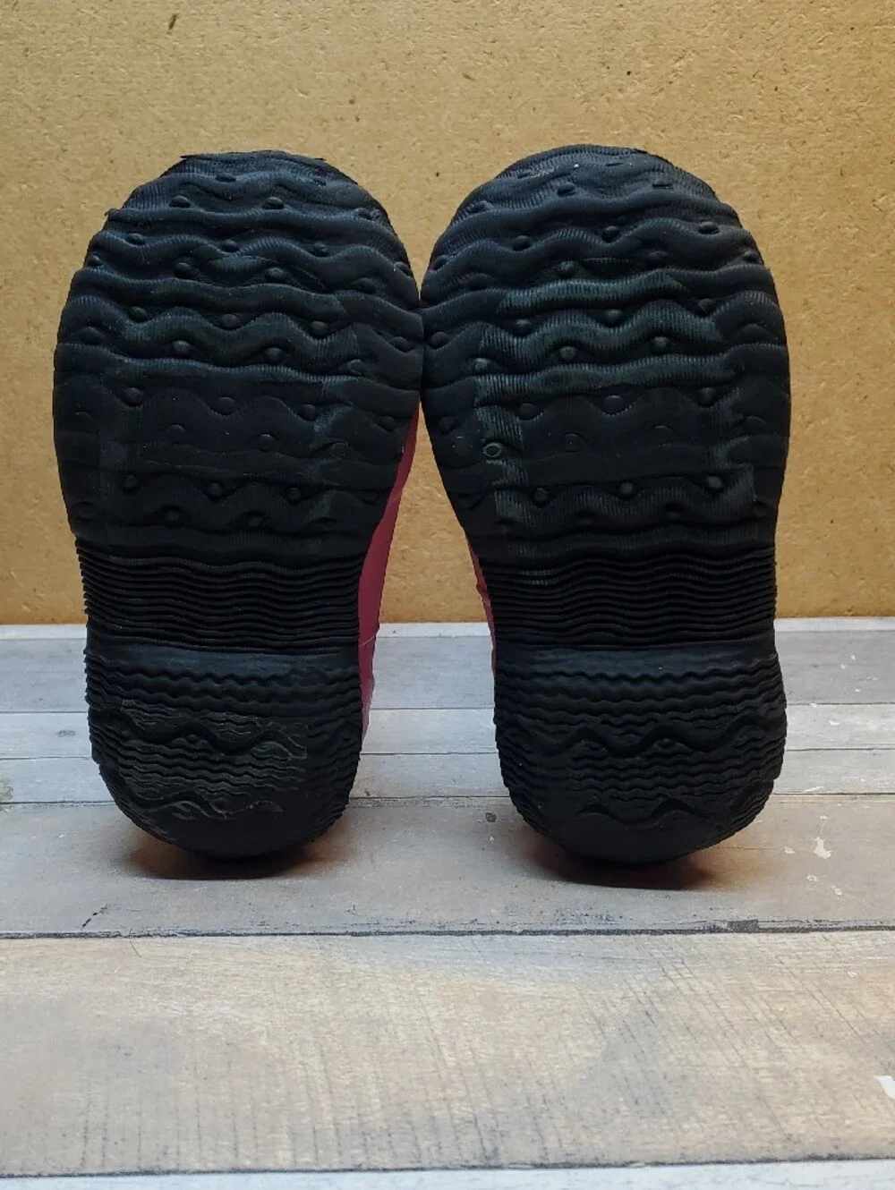 Bogs Kids' Classic Pegasus Waterproof Winter Boot 72588-074 Size 8